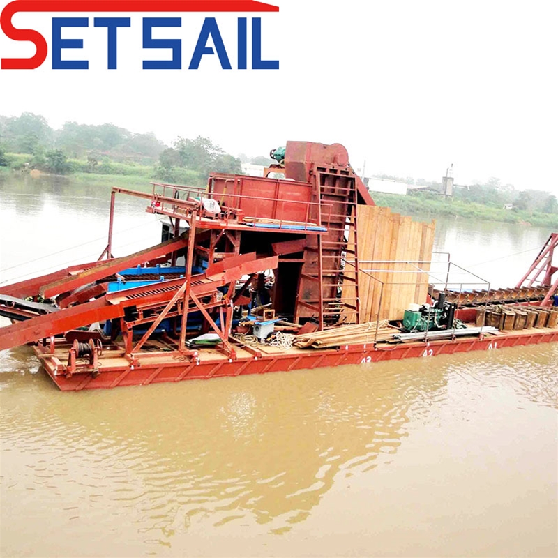 Bucket chain river mining dredger
